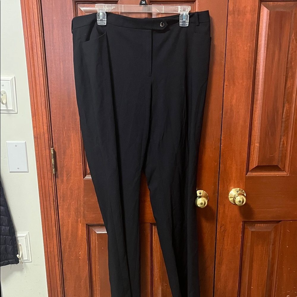 Calvin Klein Women’s Black Modern Fit Dress Pants